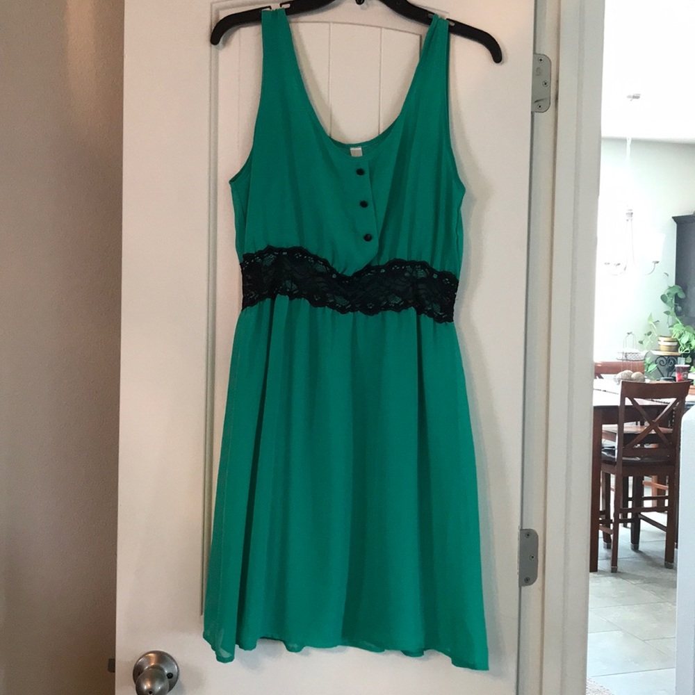 Ms Bella dress. Size Medium
